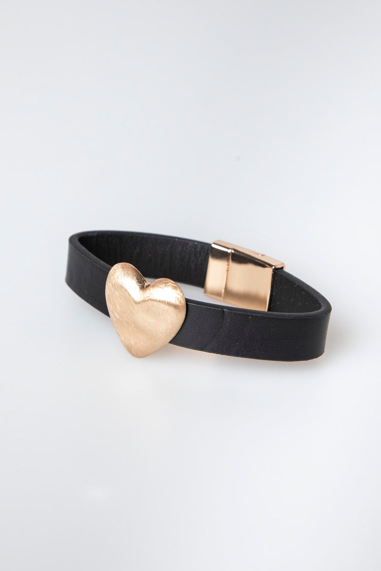 Heart faux leather bracelet