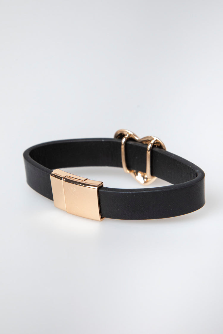 Heart faux leather bracelet