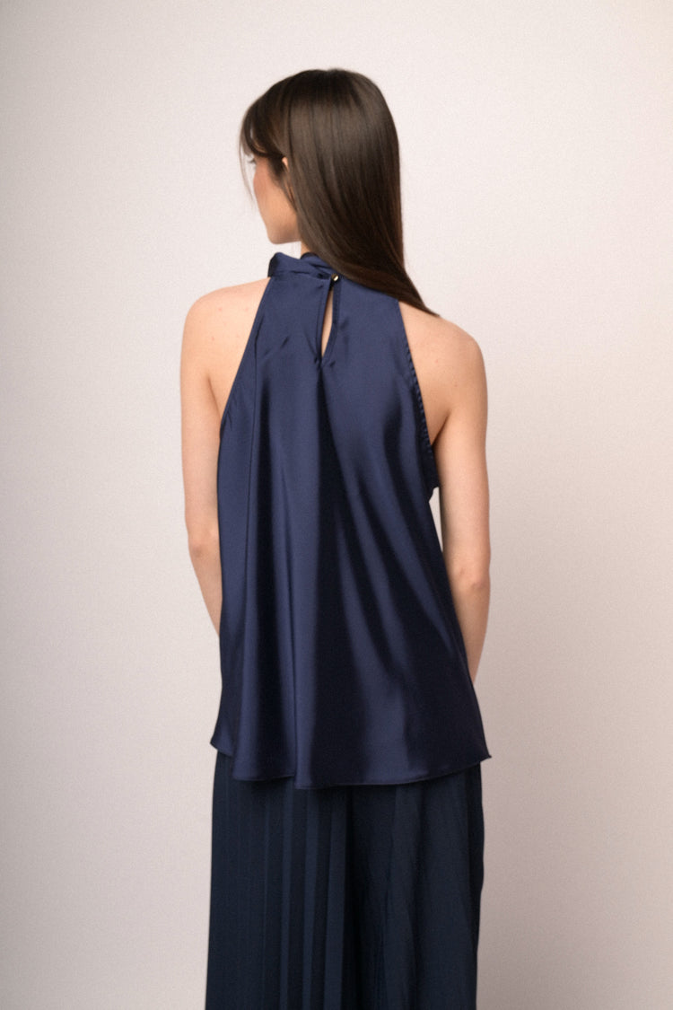 Blue pussy bow neck satin top