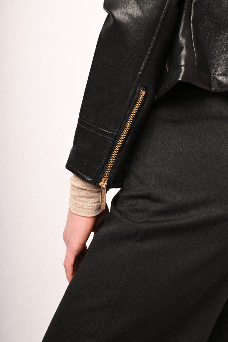 Giacca similpelle con manica sbuffo