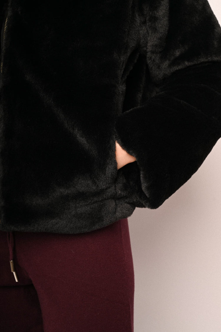 Faux fur hooded short jacket