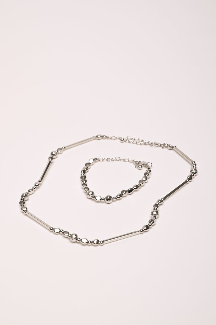 Necklace + bracelet metal set