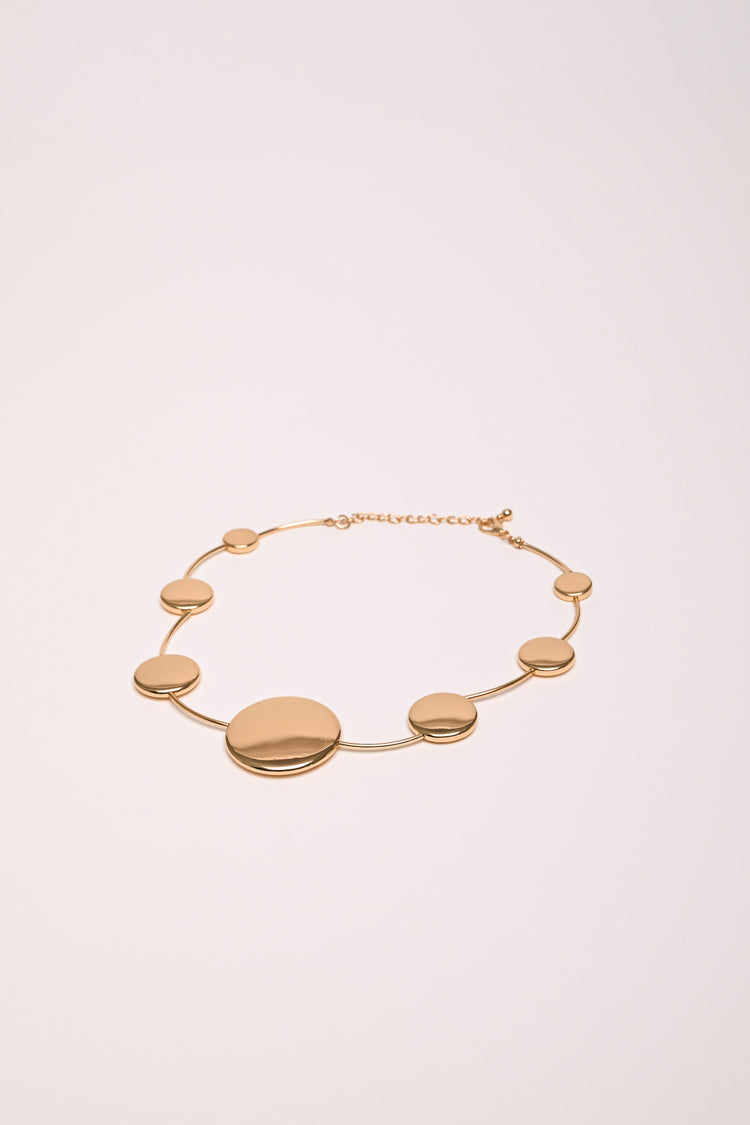 Circular pendants necklace