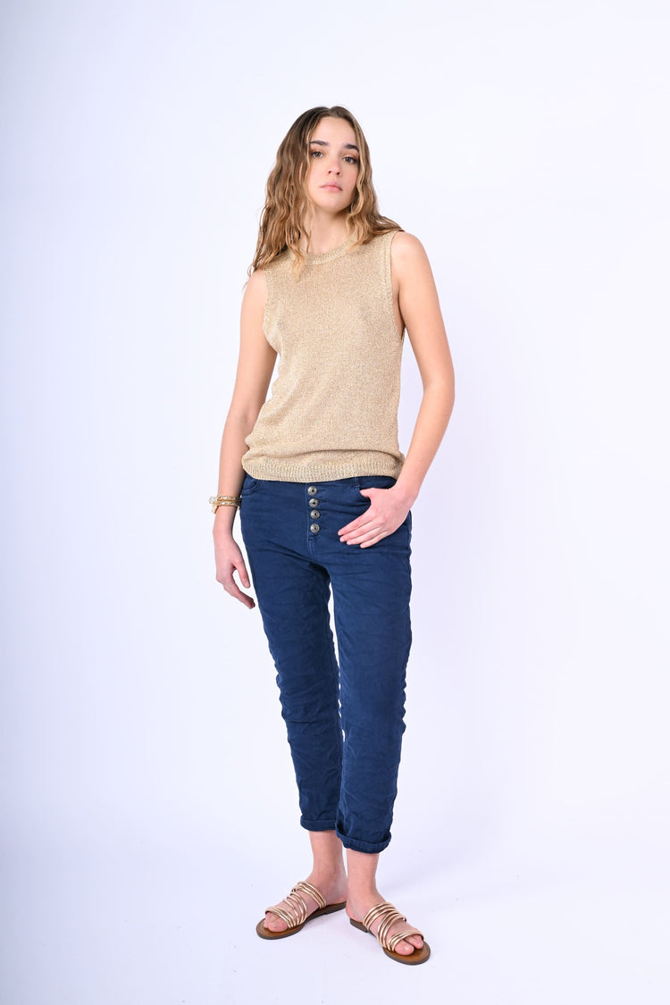 Jewel buttons jeans