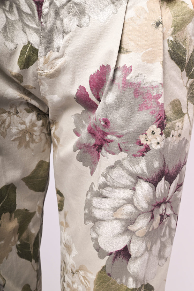 Floral print trousers