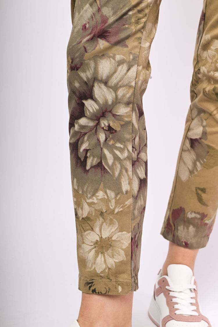 Floral print trousers