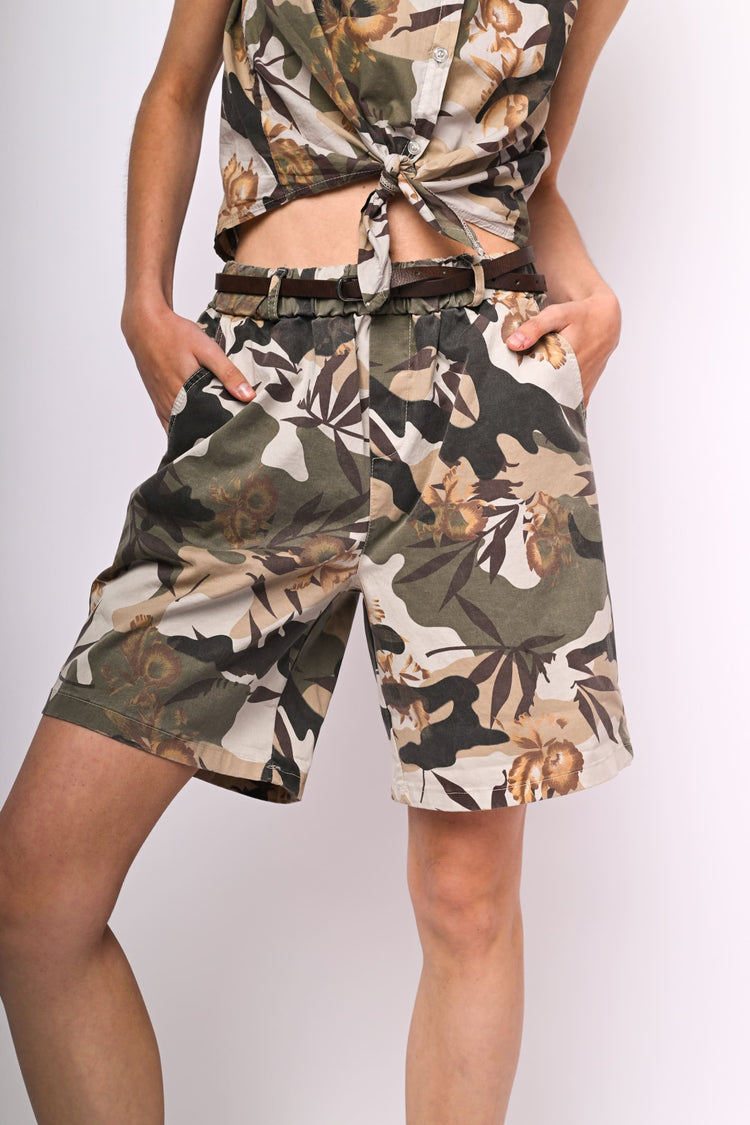 Camo and floral print shorts