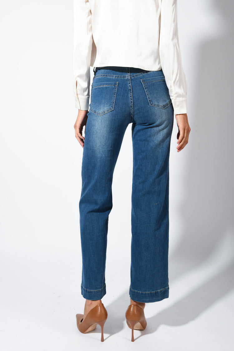 Patch pockets wide-leg jeans