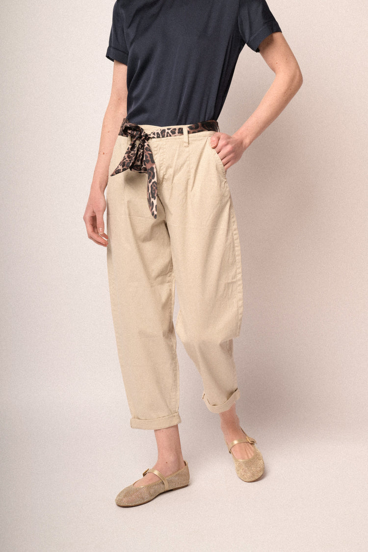 Scarf-belt beige cotton baggy trousers