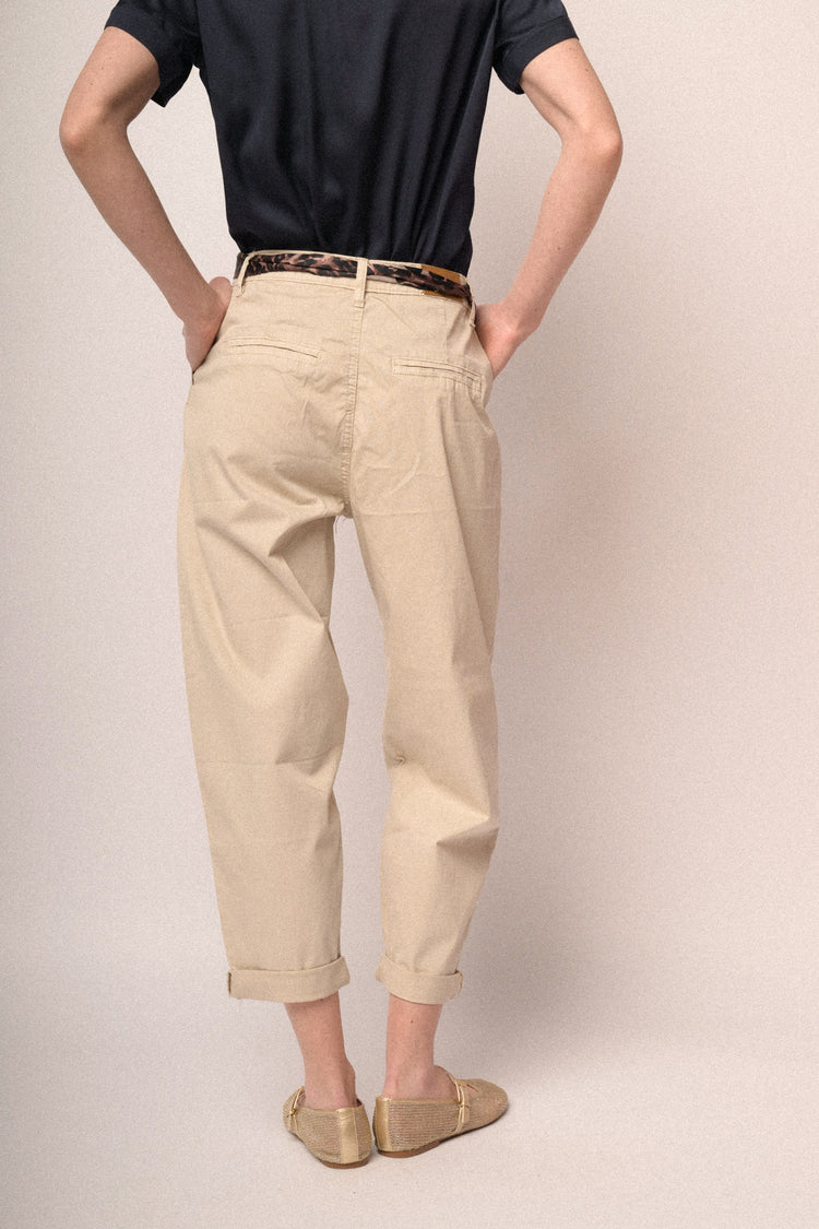 Scarf-belt beige cotton baggy trousers
