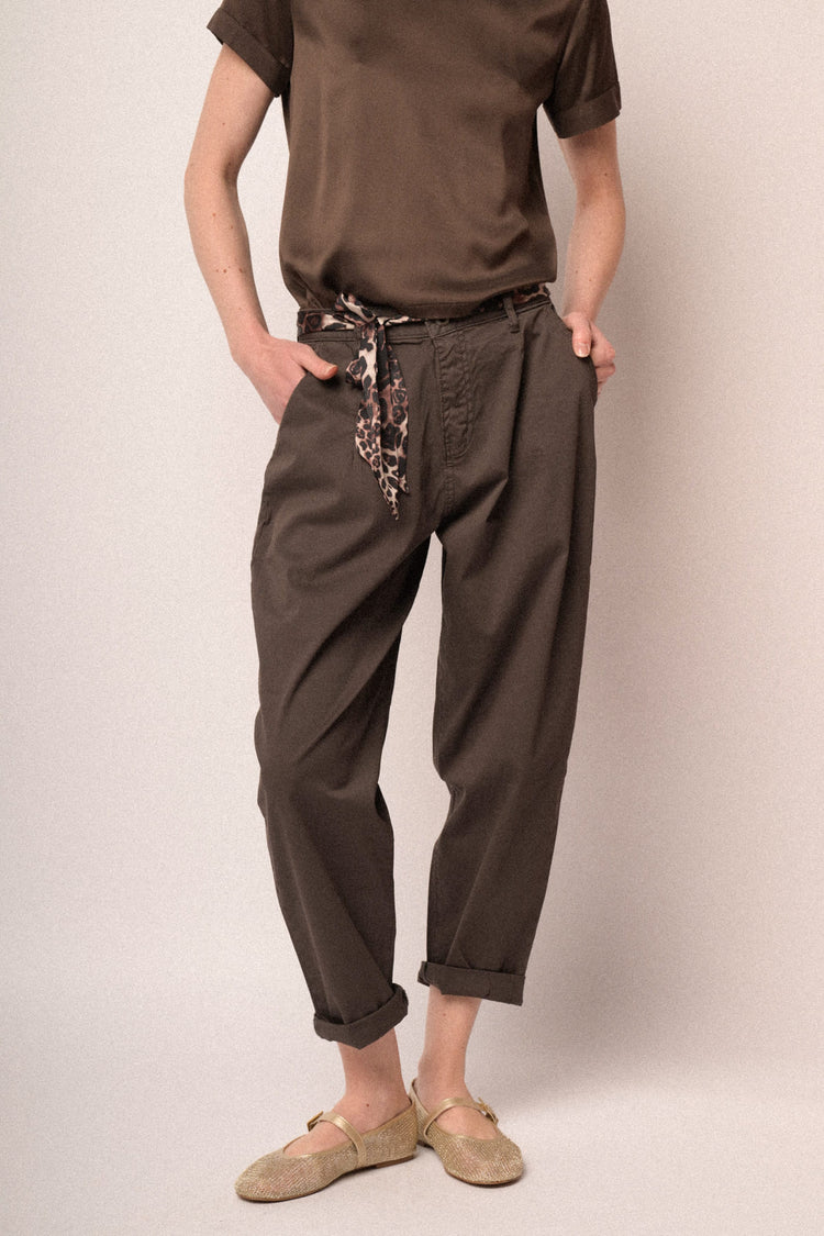 Scarf-belt dark brown cotton baggy trousers