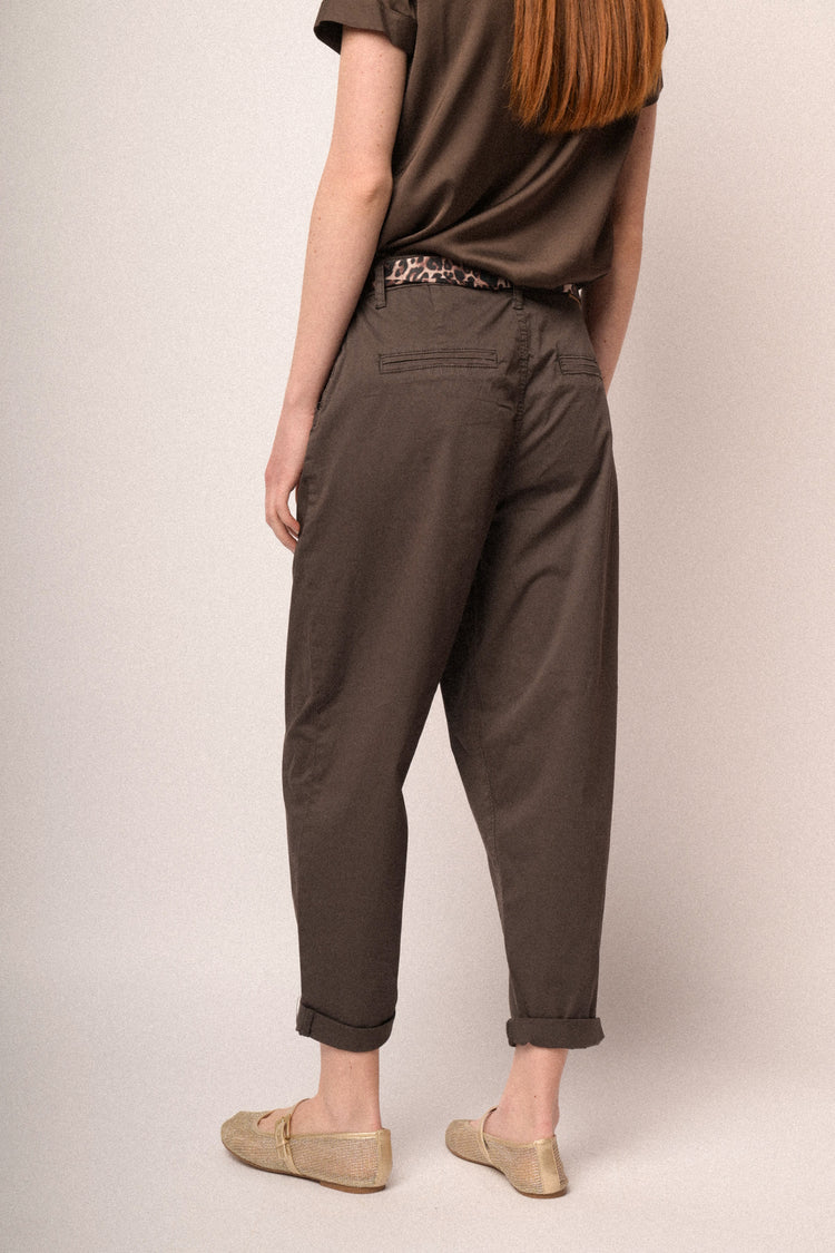 Scarf-belt dark brown cotton baggy trousers