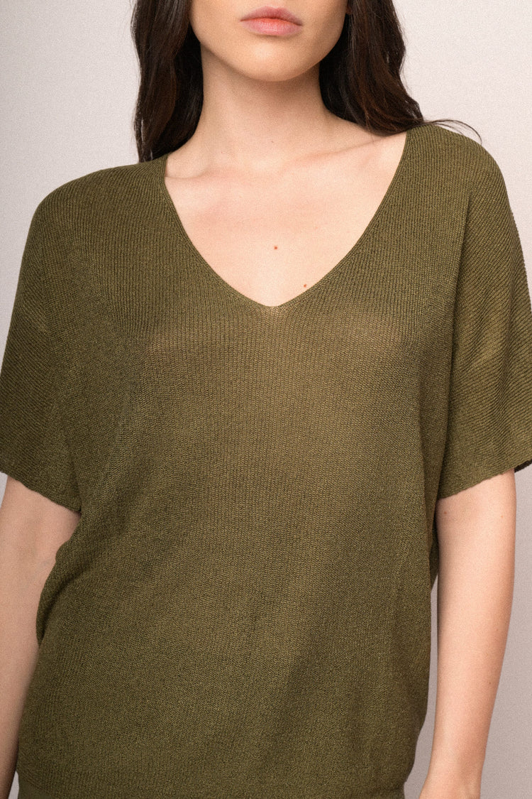 Olive green lurex knit half-sleeved sweater