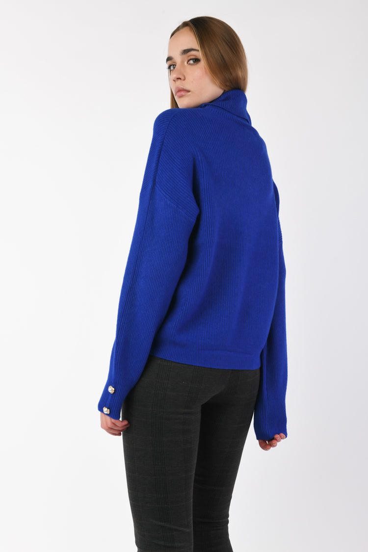 Ribbed knit turtleneck