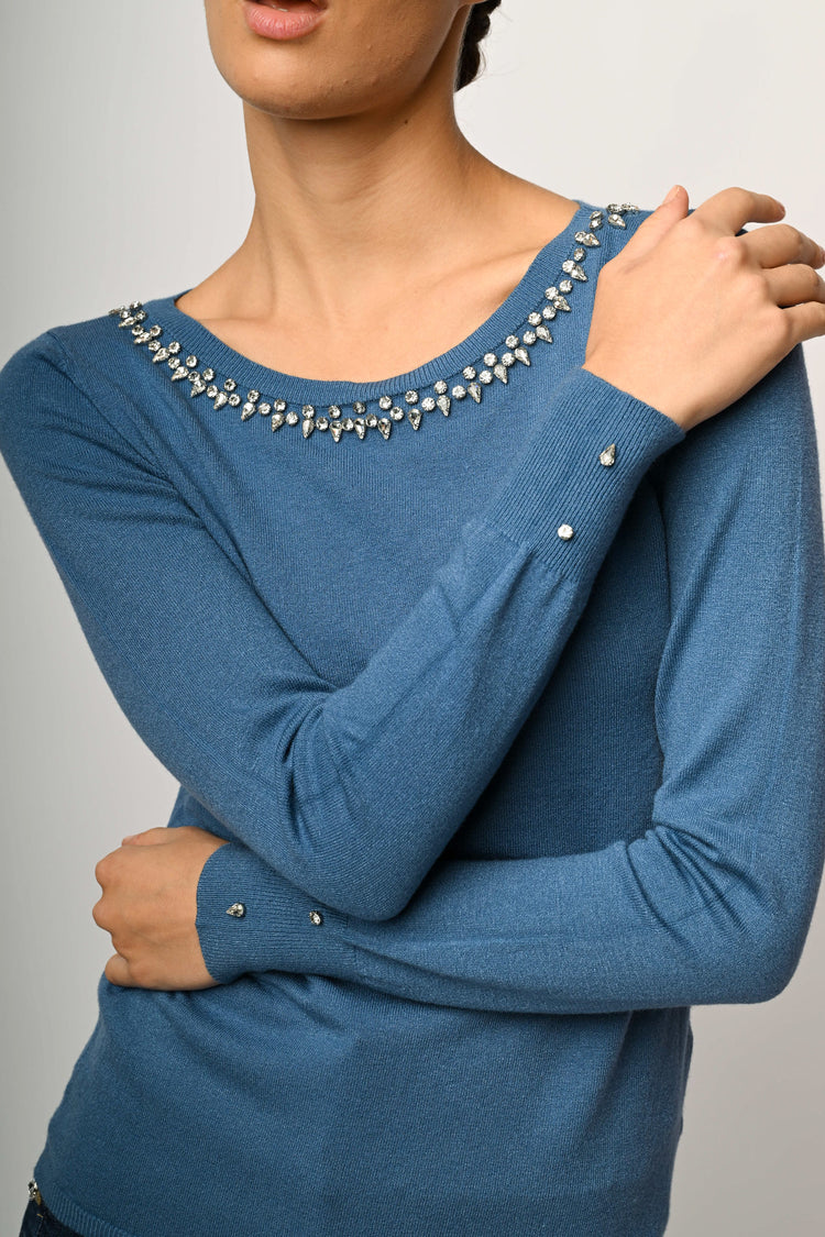 Rhinestone embellishment sweater