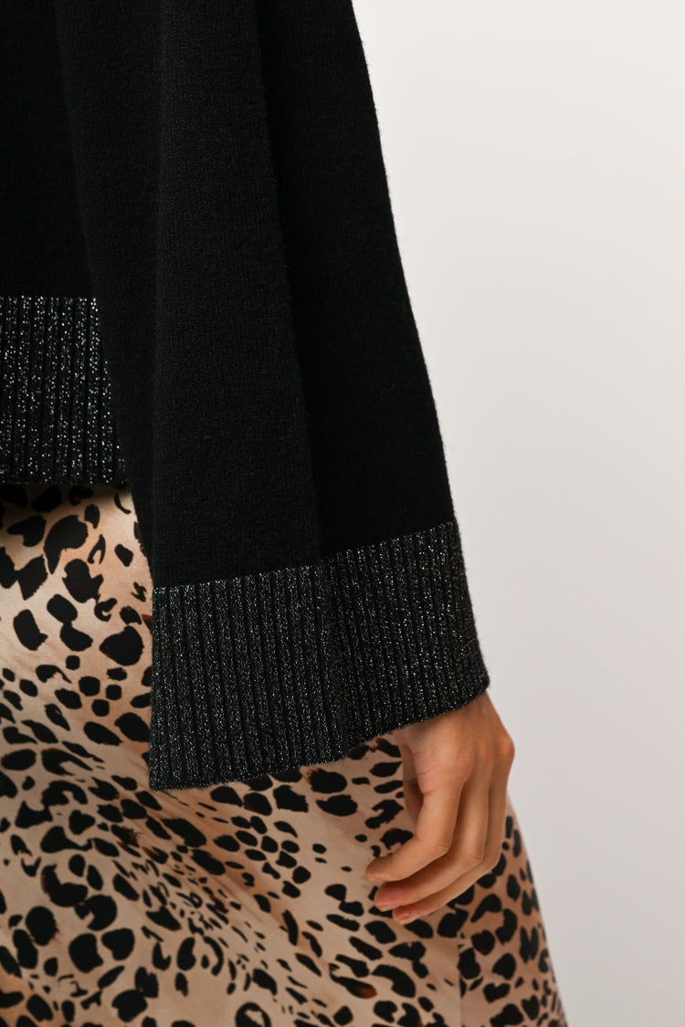 Lurex edges mock sweater