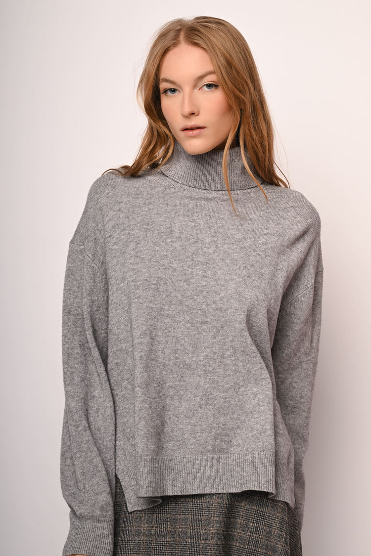 Oversized turtleneck
