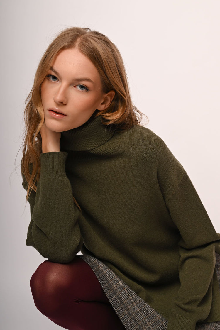 Oversized turtleneck
