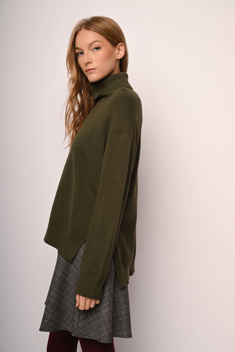 Oversized turtleneck