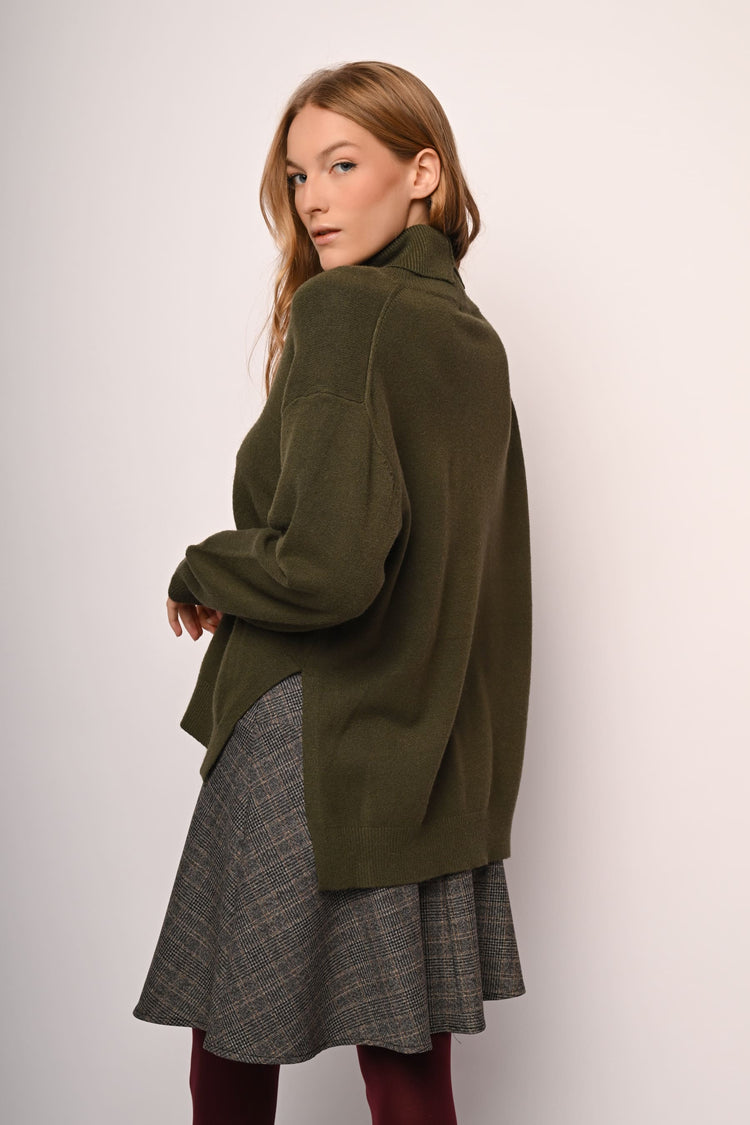 Oversized turtleneck