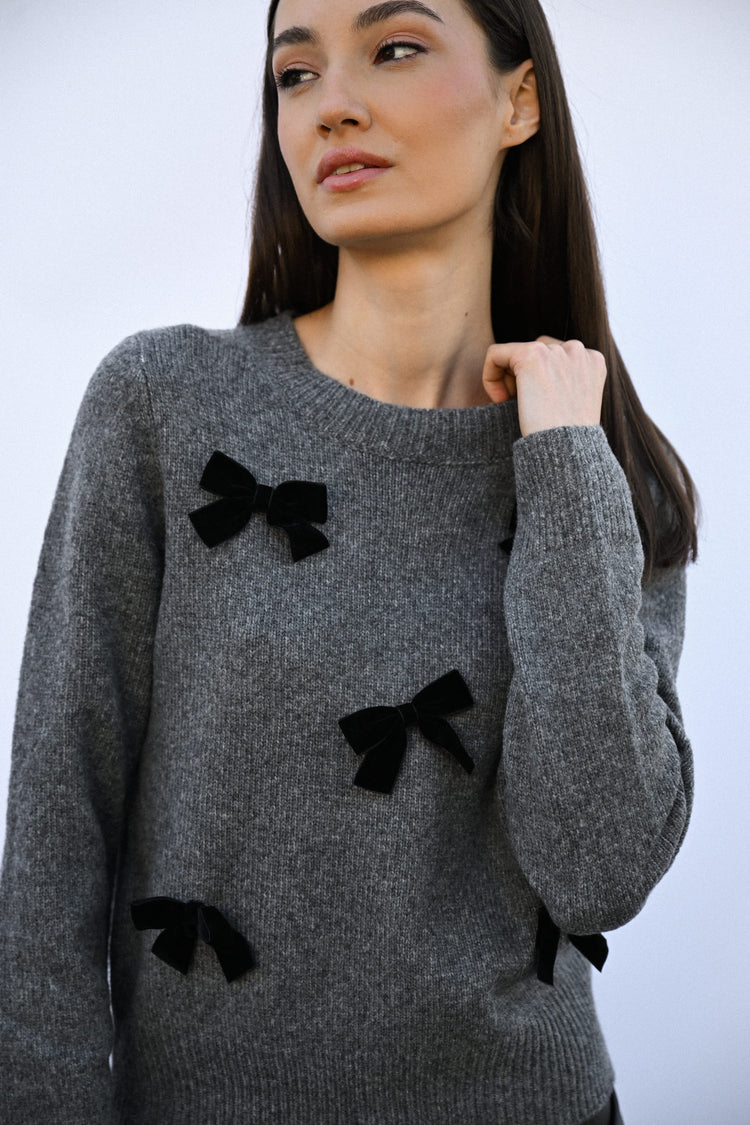 Bow embellished sweater