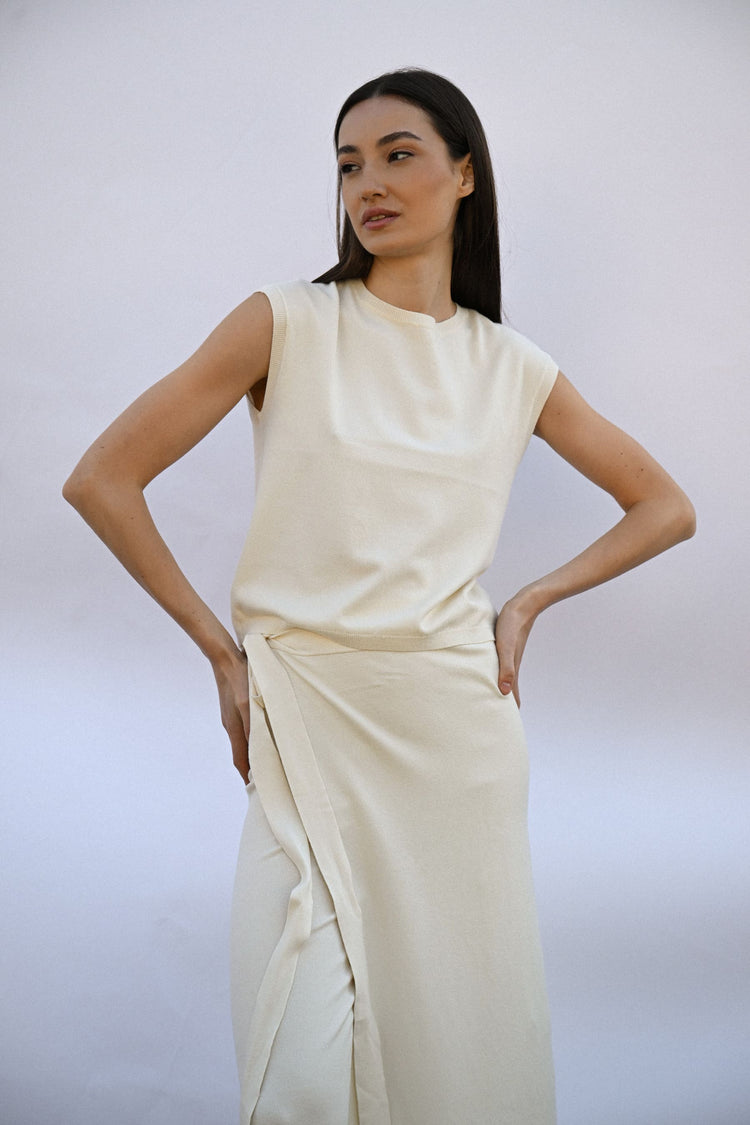 Knot knit midi skort