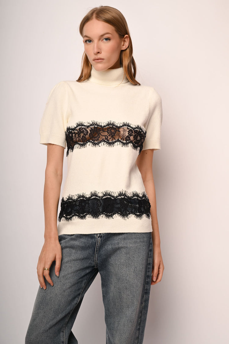 Lace half-sleeved mock sweater