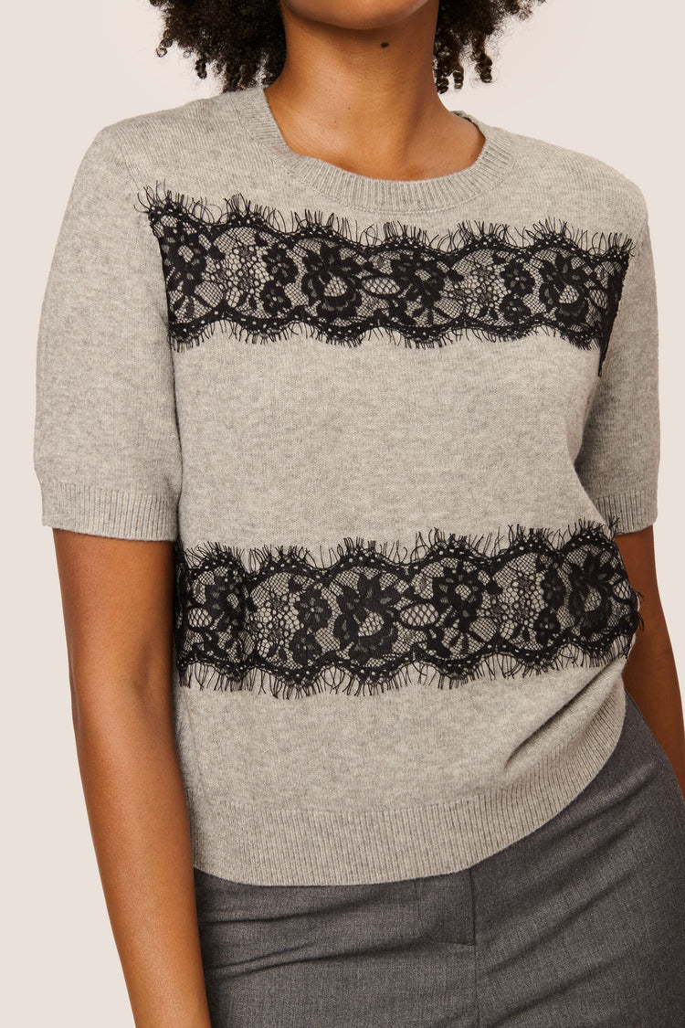 Lace-detail half-sleeve sweater