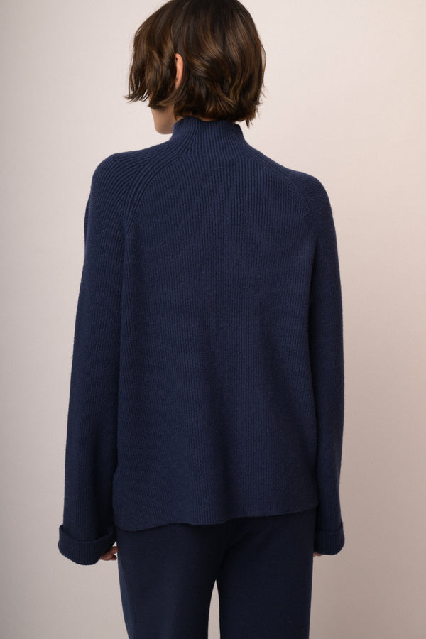 Maglia con maniche risvolto