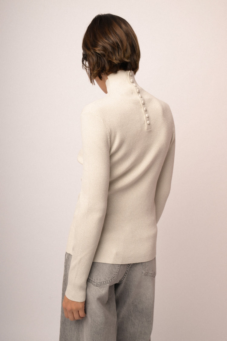 Maglia lupetto con bottoni manica lurex