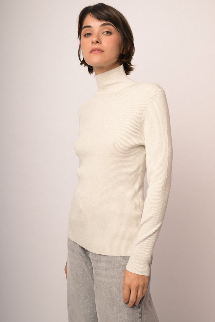 Maglia lupetto con bottoni manica lurex