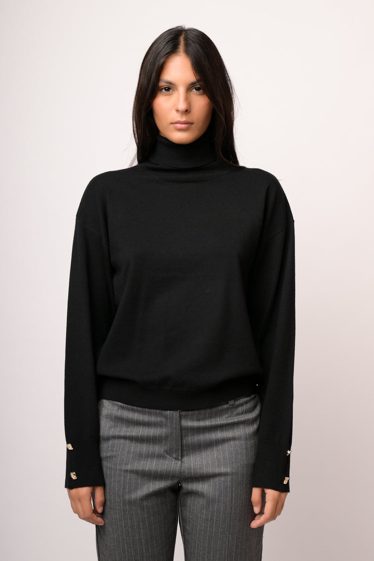 Maglia collone con bottoni