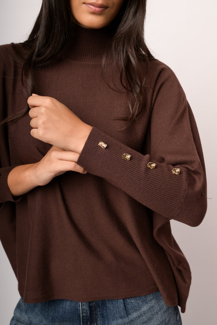 Maglia collone con bottoni