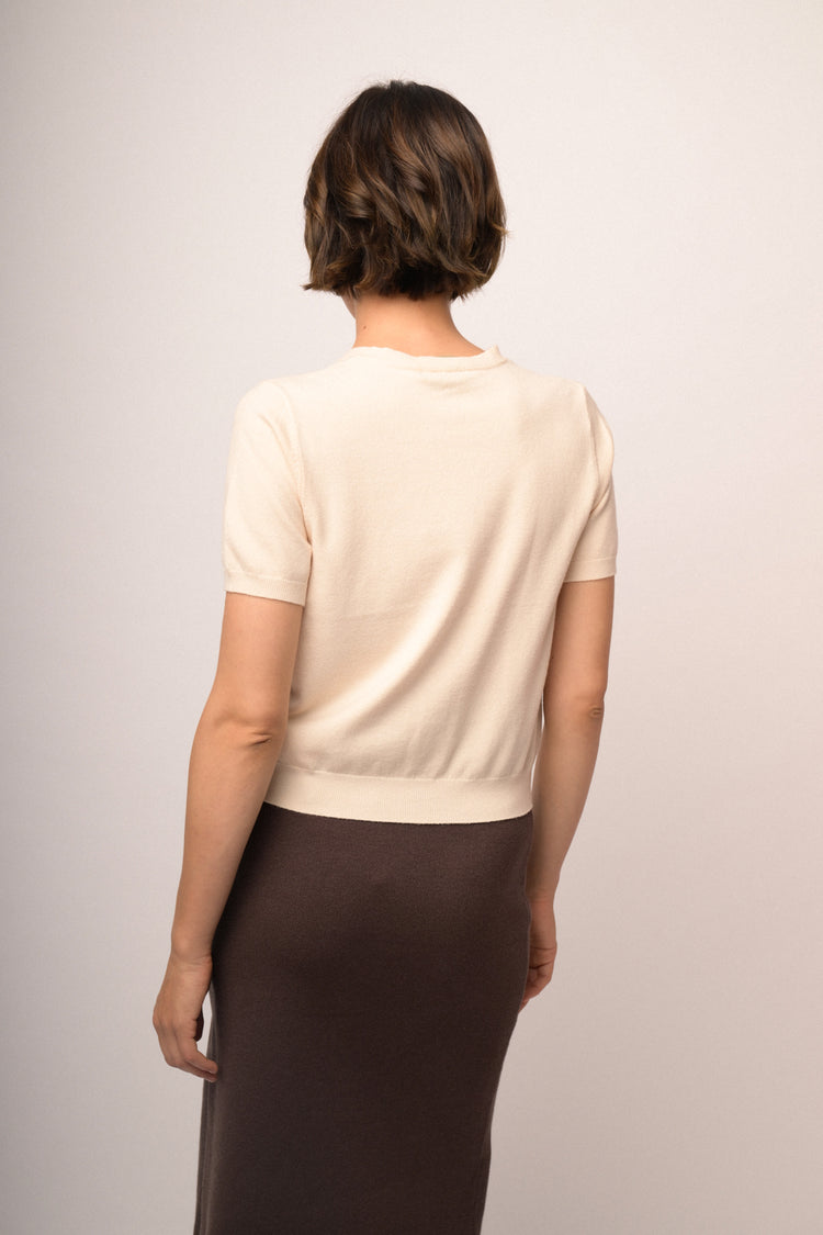 Beige short-sleeved cardigan with beaded bows