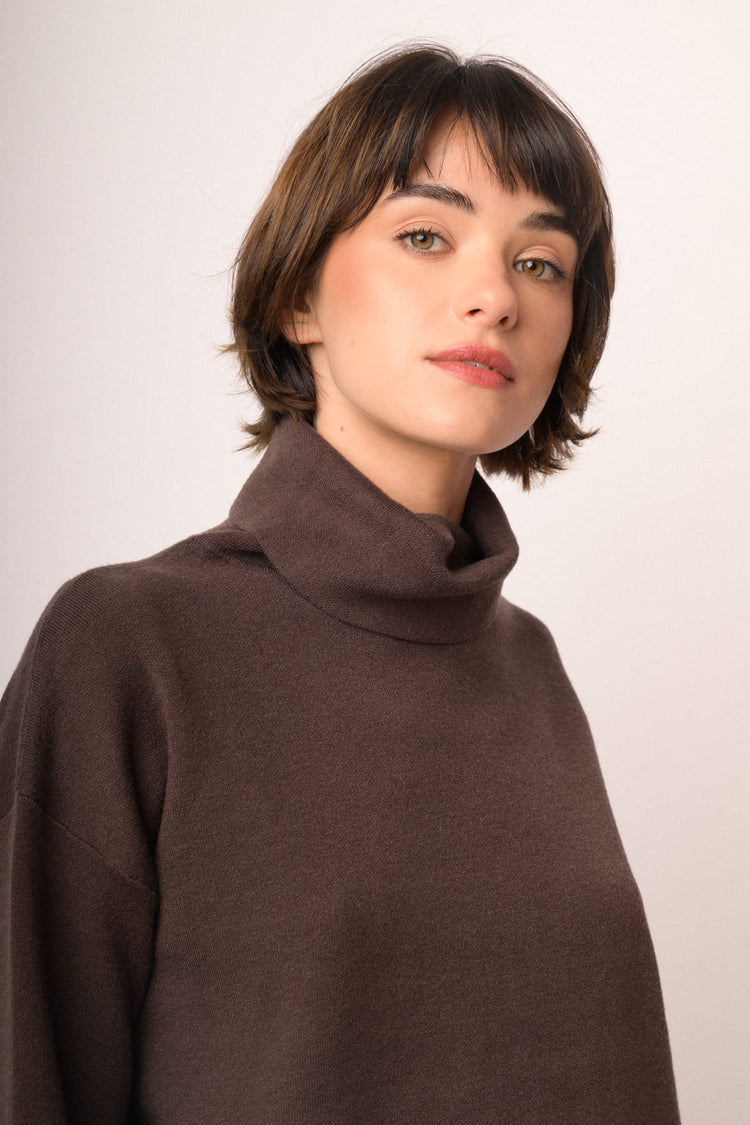 Maglia collone maniche ampie