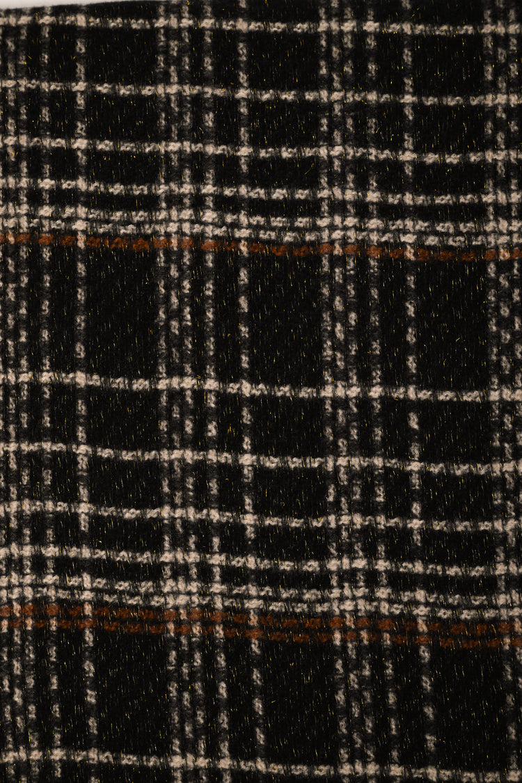 Chek motif scarf