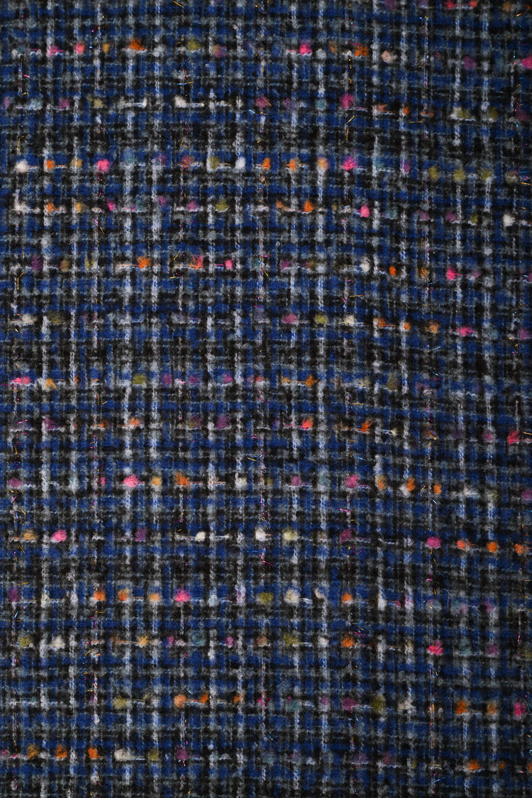 Check thread motif scarf