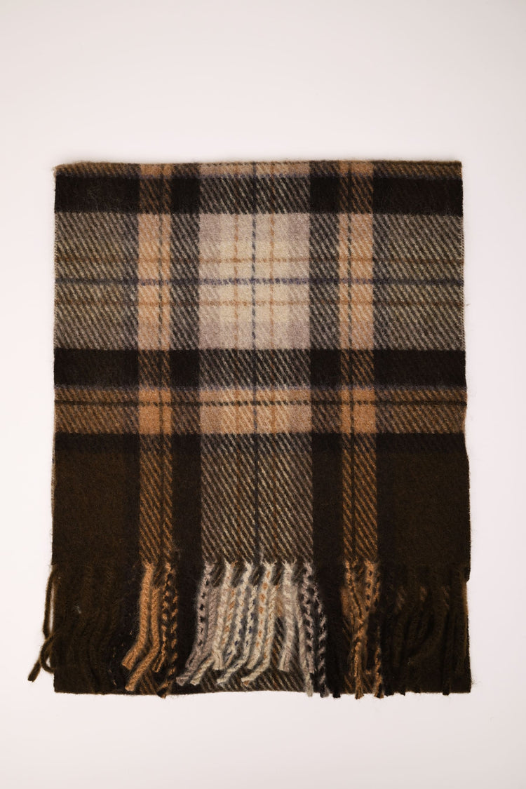 Tartan motif scarf