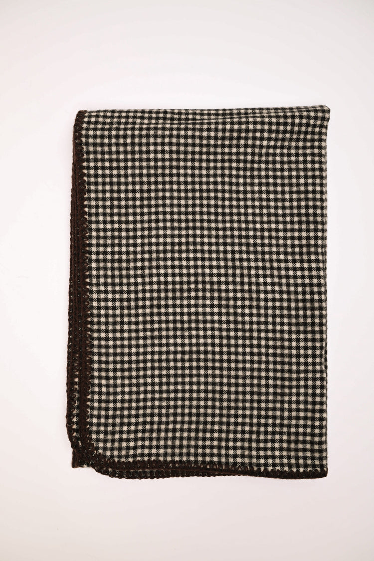 Gingham motif scarf