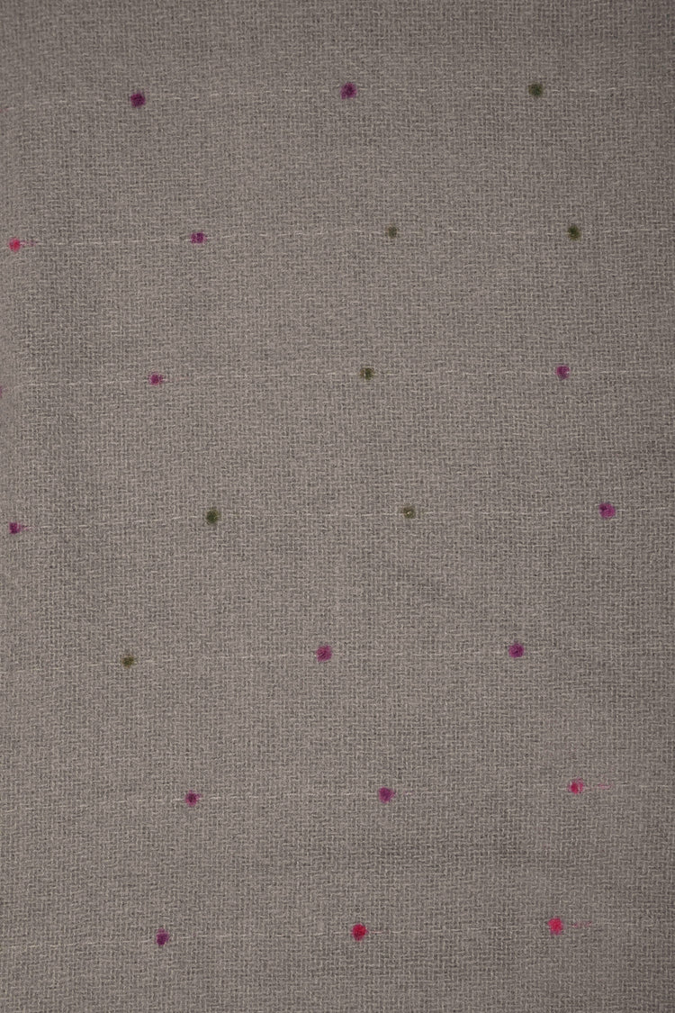 Sciarpa pois ricamato