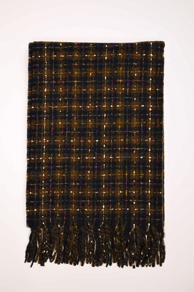 Topstitching check motif scarf