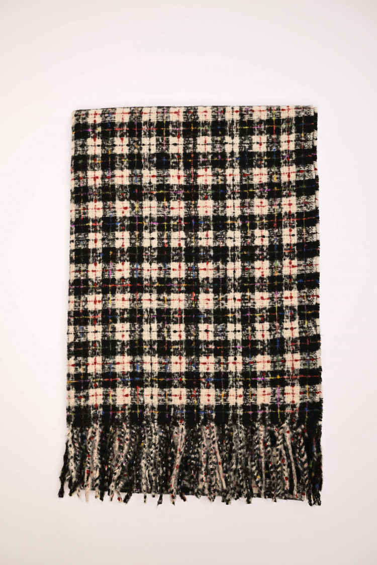 Check motif scarf
