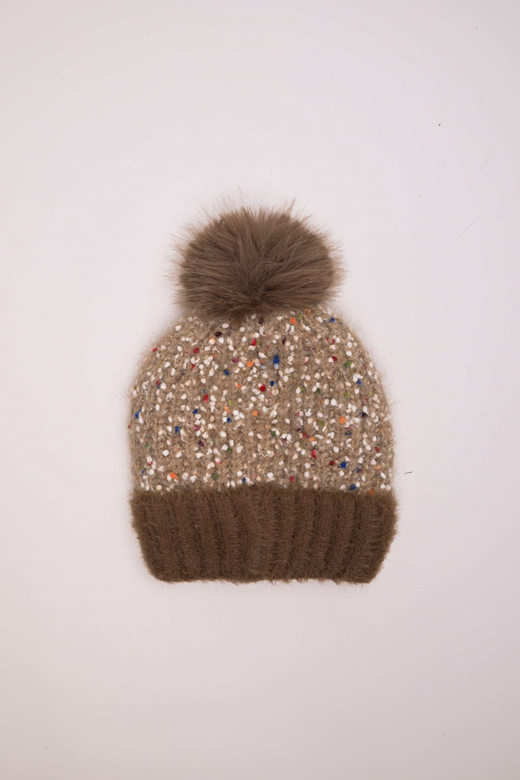 Pompon knit hat