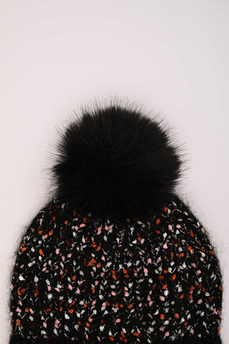 Pompon knit hat