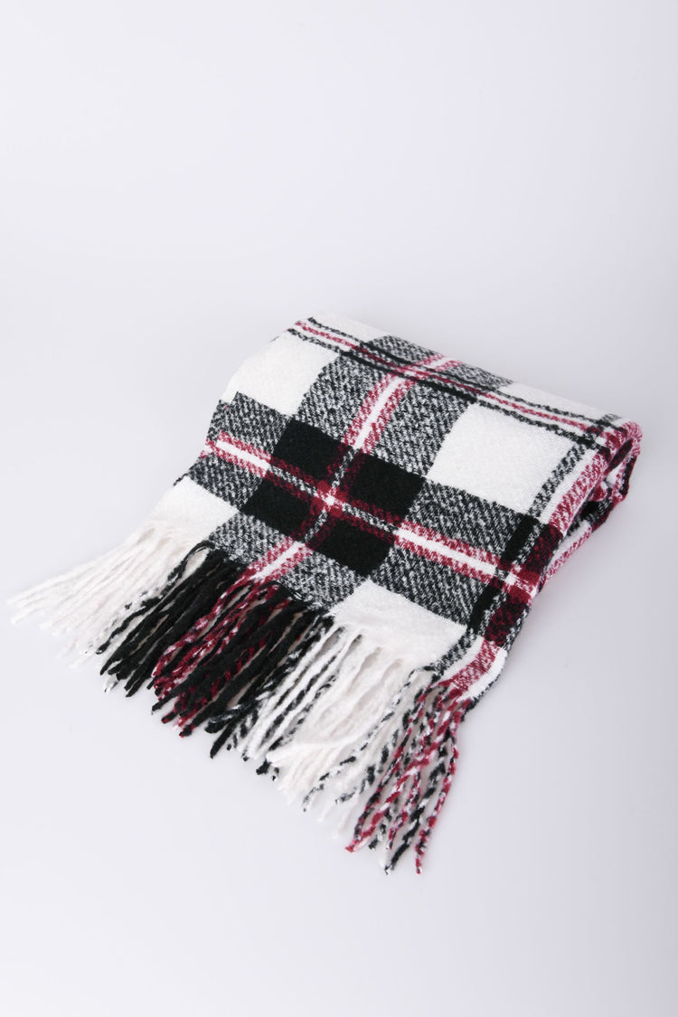 Tartan motif scarf
