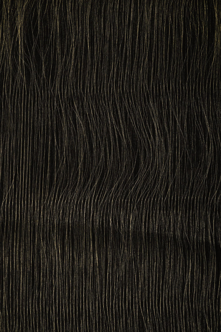 Laminated threads silk-blend stole