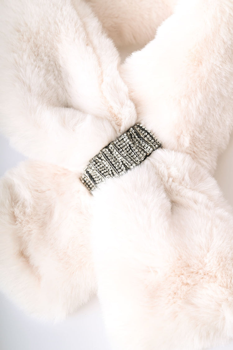 Rhinestones faux fur scarf