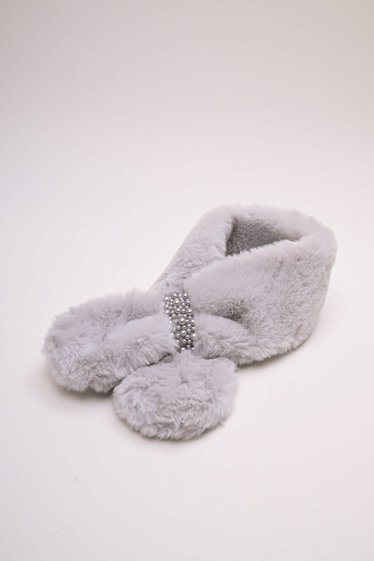 Collo con perle in tono