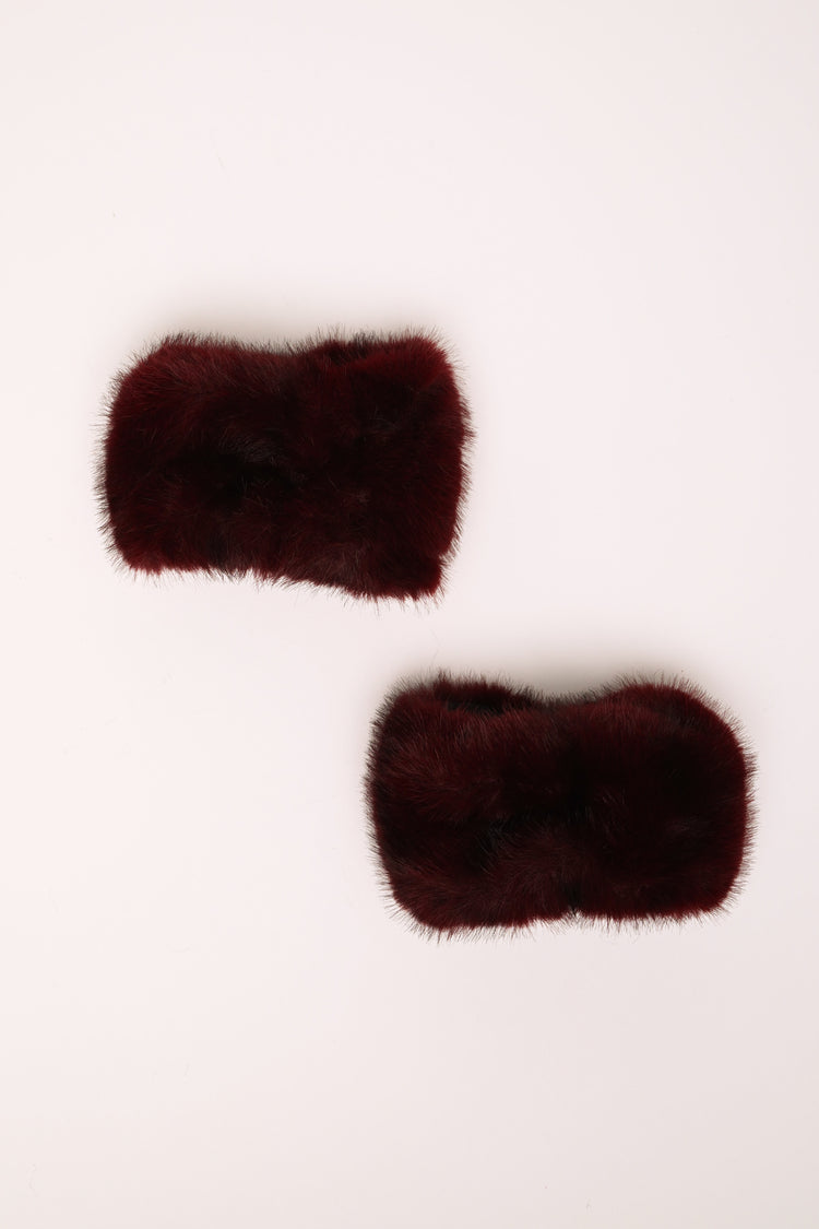 Faux fur cuffs