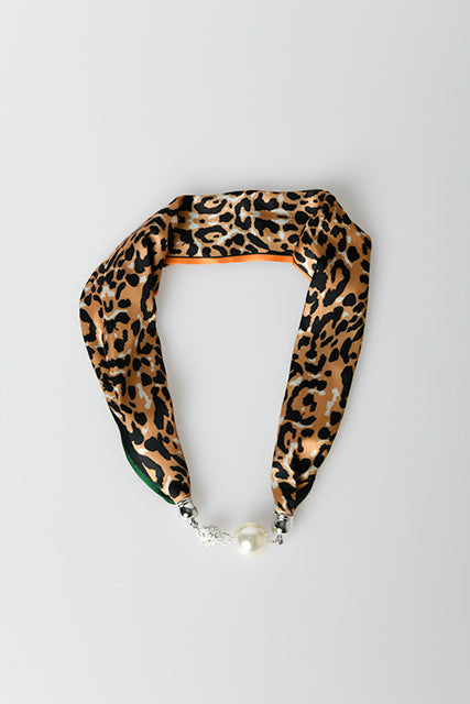 Animalier and floral print scarf